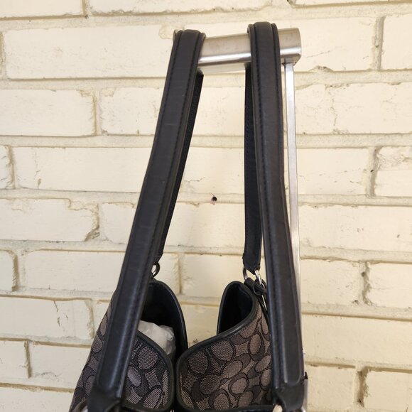 Euc Coach Edie Signature Jacquard Black Shoulder Bag Purse - Picture 7 of 13